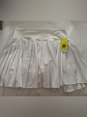 All in motion White Pleated Skort